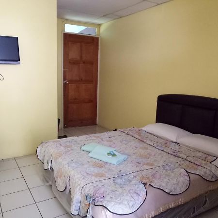 Bundu Tuhan D'Villa Rina Ria Lodge, Kinabalu Park, Kundasang מראה חיצוני תמונה